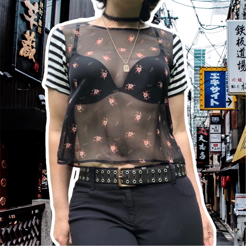 Last Dance at dELiA*s Mesh Floral Crop Top with Contrast Stripe Sleeves, Small